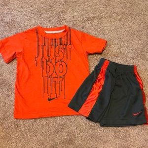 Nike boys short set